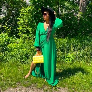 NWT. SugarLips wholehearted faux wrap maxi dress. Kelly Green. Brand New.